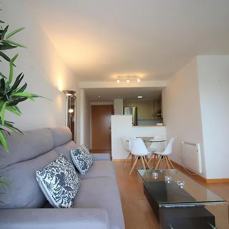 Apartment Luminoso Con Terraza Y Piscina Comunitaria En Santa Margarita, Cerca De La Playa. - Es-228-138 Roses