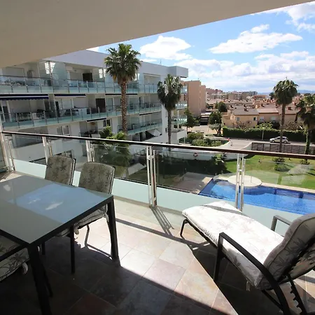 Luminoso Con Terraza Y Piscina Comunitaria En Santa Margarita, Cerca De La Playa. - Es-228-138 Lägenhet